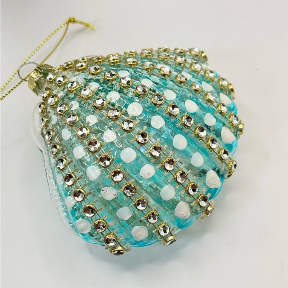 Macy’s Holiday Lane Seaside Scallop Christmas Glass Ornament 4” - Picture 2 of 5